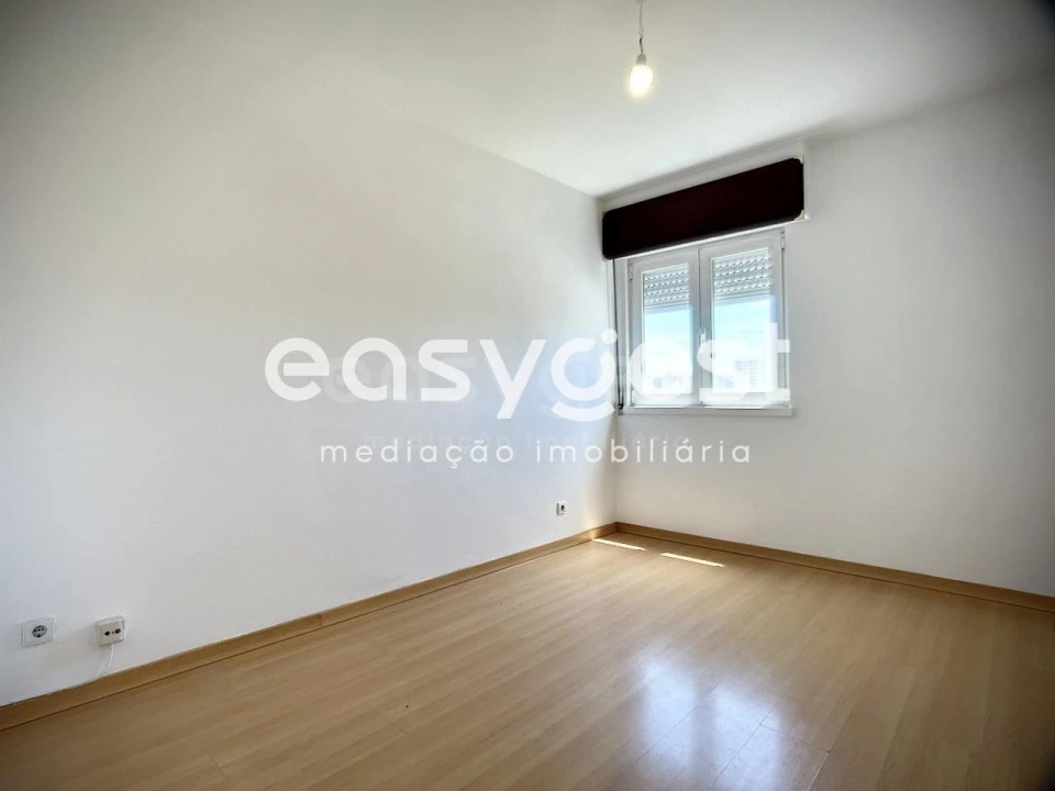 Apartamento T3 para Venda em Santa Clara Foto 14