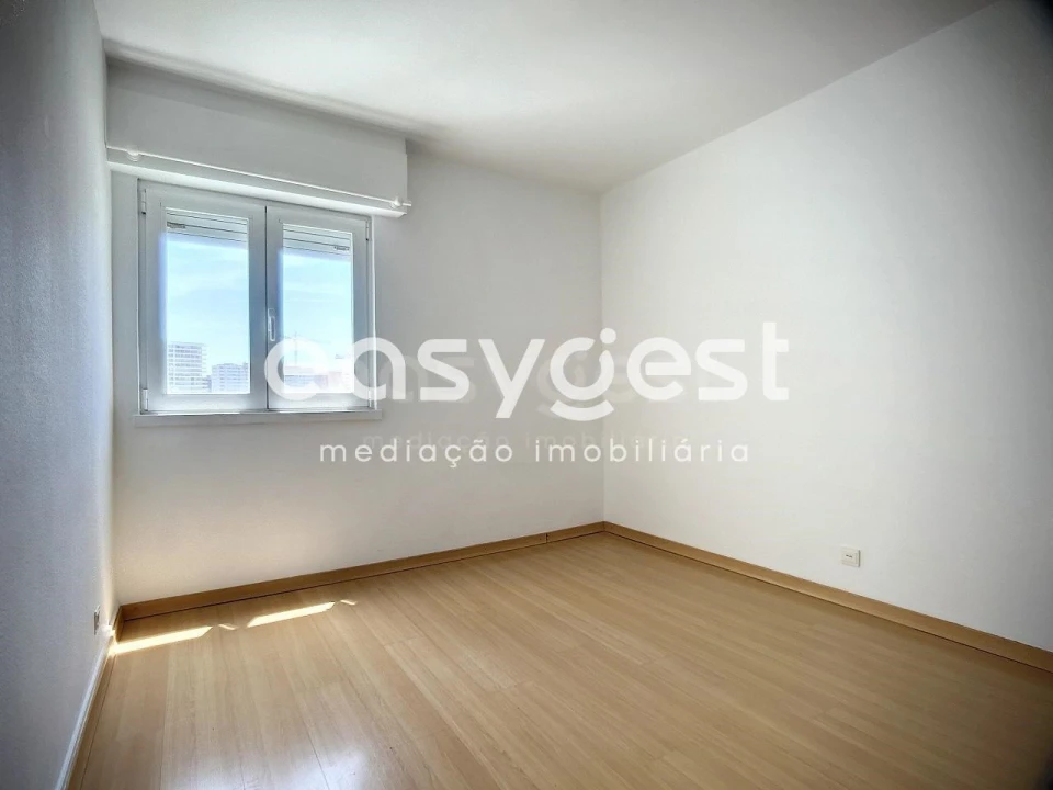 Apartamento T3 para Venda em Santa Clara Foto 20