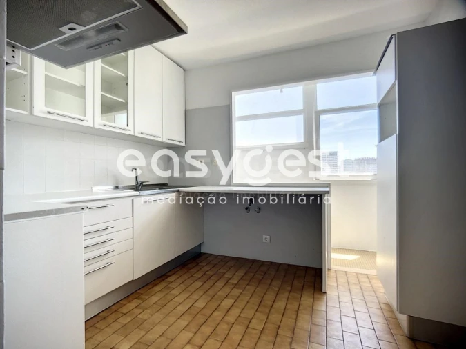 Apartamento T3 para Venda em Santa Clara Foto 5