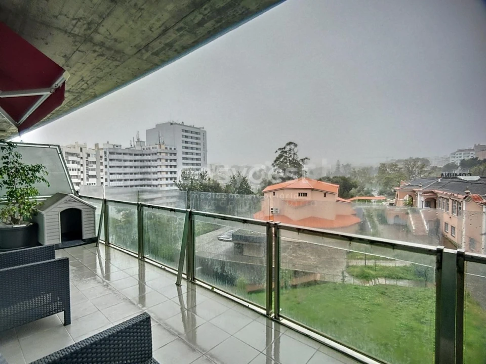 Apartamento T1 para Venda em Avenidas Novas Foto 3