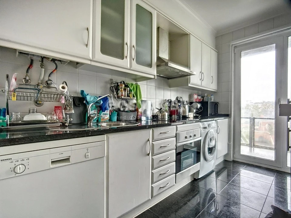 Apartamento T1 para Venda em Avenidas Novas Foto 6