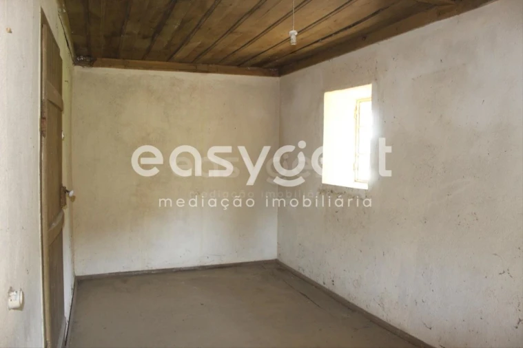 Quinta T3 para Venda em Aguas Belas Foto 14