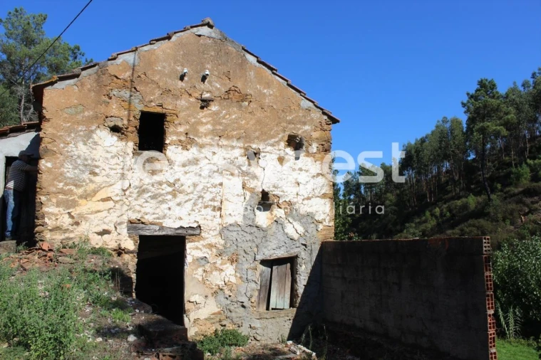 Quinta T3 para Venda em Aguas Belas Foto 24