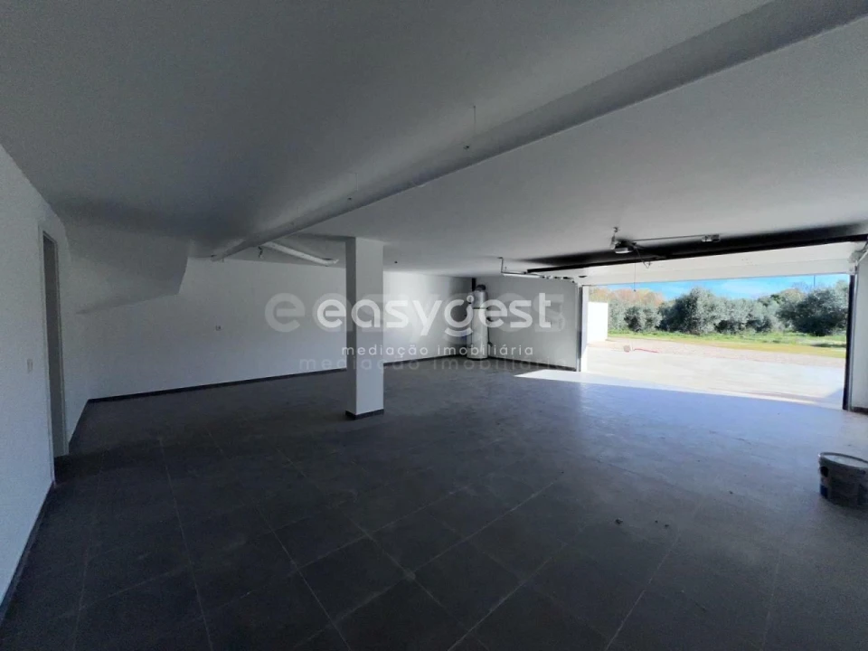 Moradia T3 para Venda em Nossa Senhora das Misericordias Foto 25