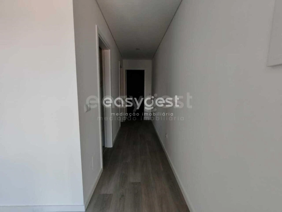 Moradia T3 para Venda em Nossa Senhora das Misericordias Foto 36