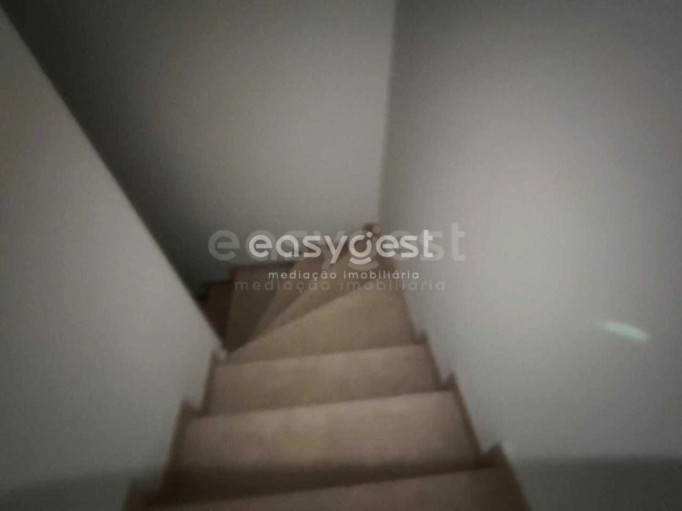 Moradia T3 para Venda em Nossa Senhora das Misericordias Foto 55