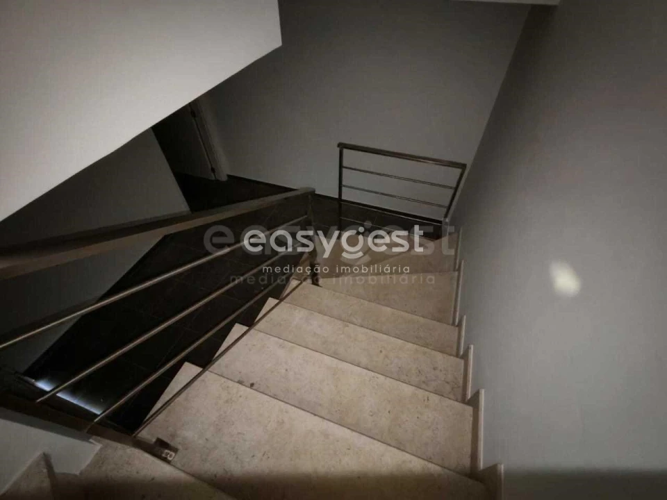 Moradia T3 para Venda em Nossa Senhora das Misericordias Foto 56