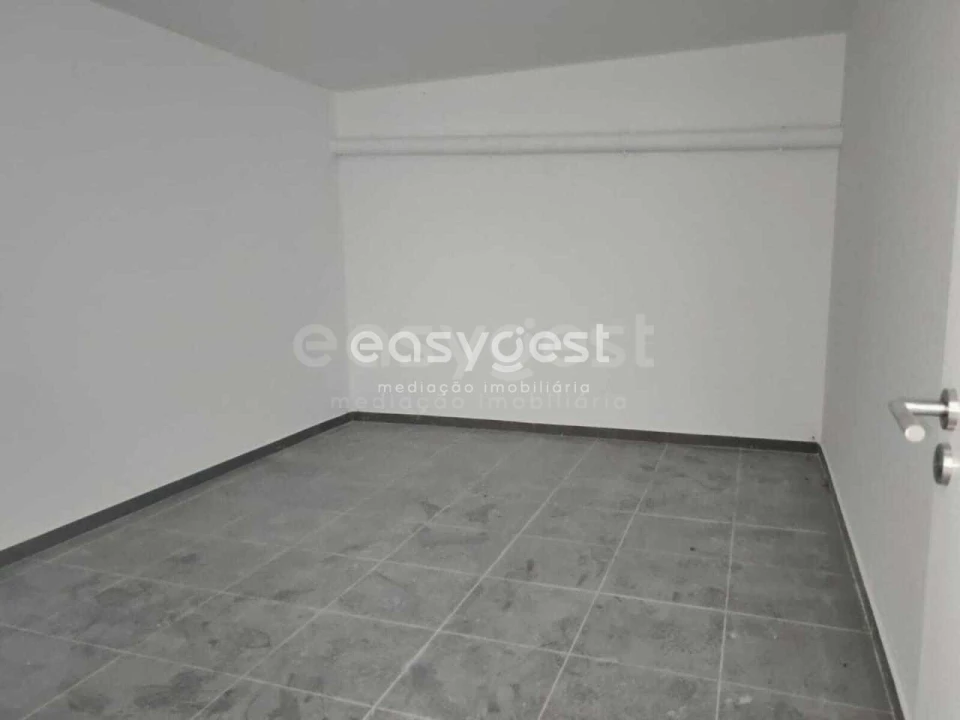 Moradia T3 para Venda em Nossa Senhora das Misericordias Foto 61