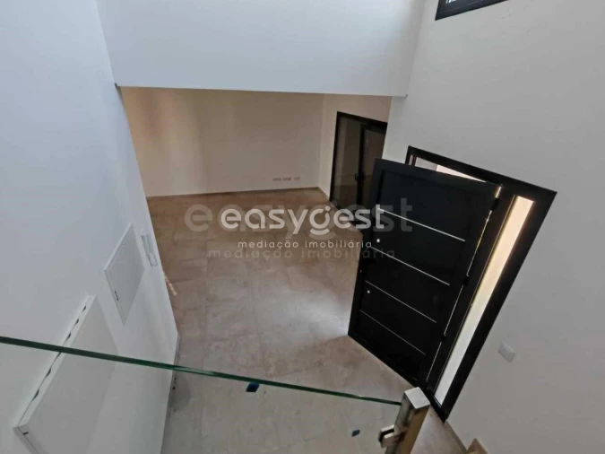 Moradia T3 para Venda em Nossa Senhora das Misericordias Foto 46