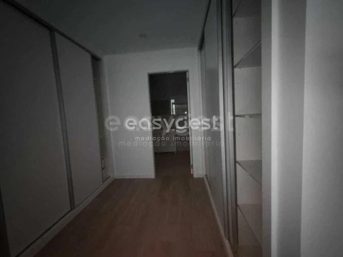 Moradia T3 para Venda em Nossa Senhora das Misericordias Foto 31