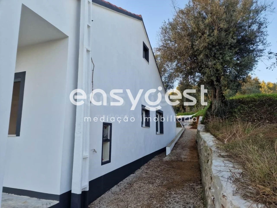 Quinta T3 para Venda em Sardoal Foto 25