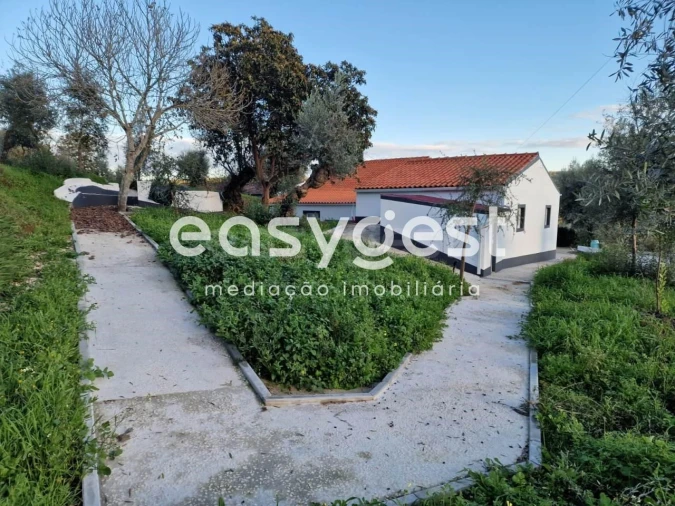 Quinta T3 para Venda em Sardoal Foto 13