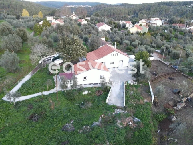 Quinta T3 para Venda em Sardoal Foto 28