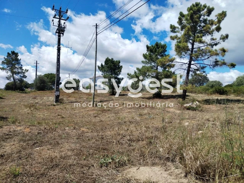 Terreno para Venda em São João Baptista e Santa Maria dos Olivais Foto 11