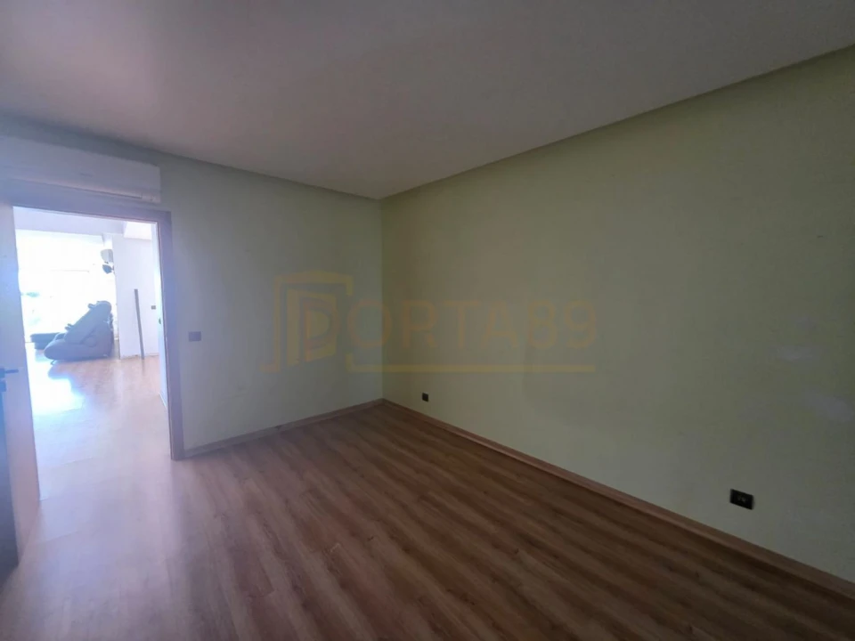 Moradia T4 para Venda em Atouguia da Baleia Foto 21