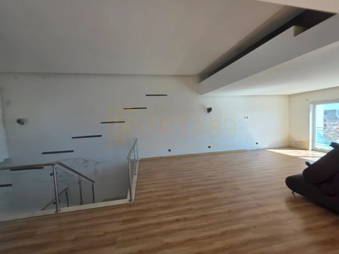 Moradia T4 para Venda em Atouguia da Baleia Foto 14