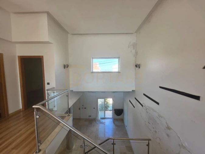 Moradia T4 para Venda em Atouguia da Baleia Foto 15