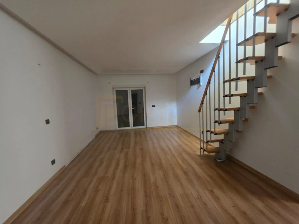 Moradia T4 para Venda em Atouguia da Baleia Foto 24