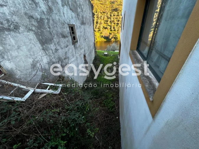 Moradia T12 para Venda em Envendos Foto 7