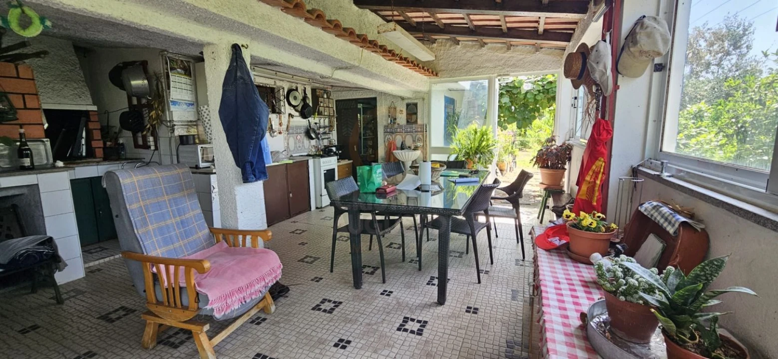 Terreno para Venda em Escalos de Baixo e Mata Foto 39