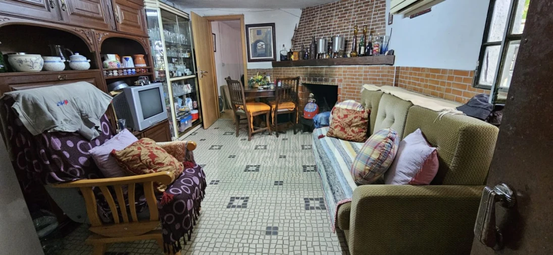 Terreno para Venda em Escalos de Baixo e Mata Foto 50