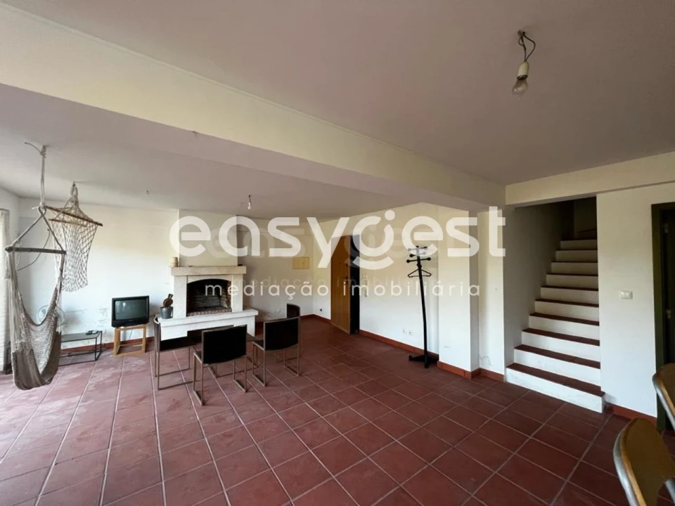 Apartamento T2 para Venda em Envendos Foto 4