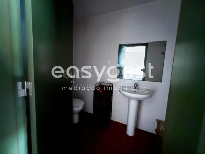 Apartamento T2 para Venda em Envendos Foto 3