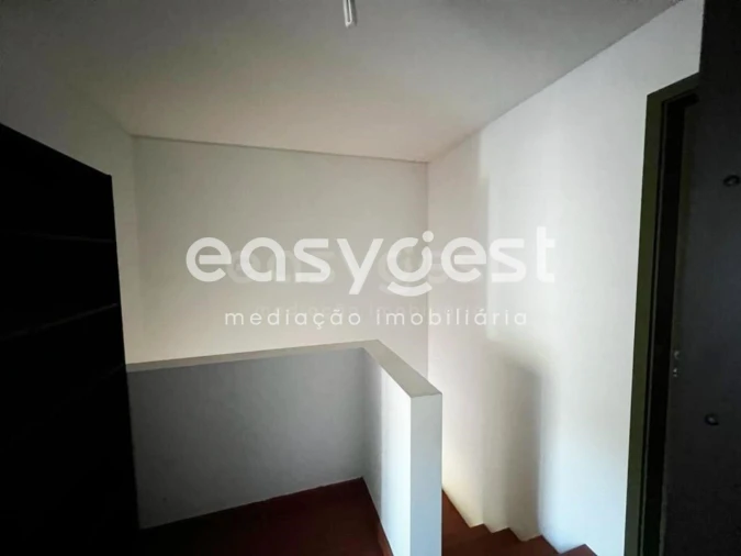 Apartamento T2 para Venda em Envendos Foto 19