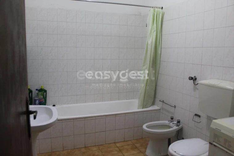 Moradia T3 para Venda em Asseiceira Foto 11