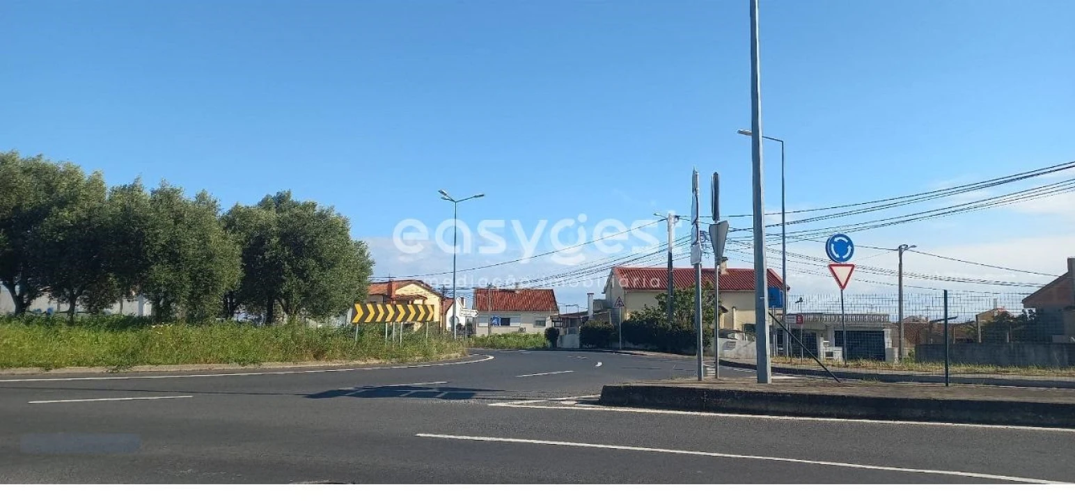 Terreno para Venda em Santa Iria de Azoia, São João da Talha e Bobadela Foto 18