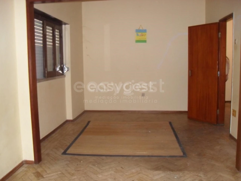 Moradia T3 para Venda em Alcanena e Vila Moreira Foto 13