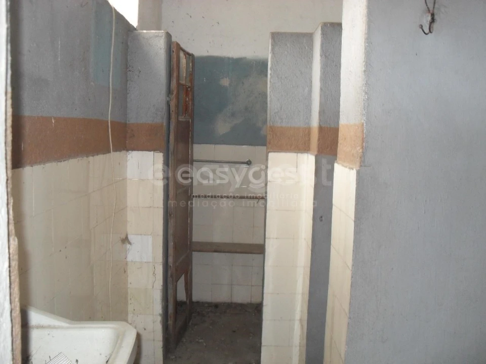 Moradia T3 para Venda em Alcanena e Vila Moreira Foto 20