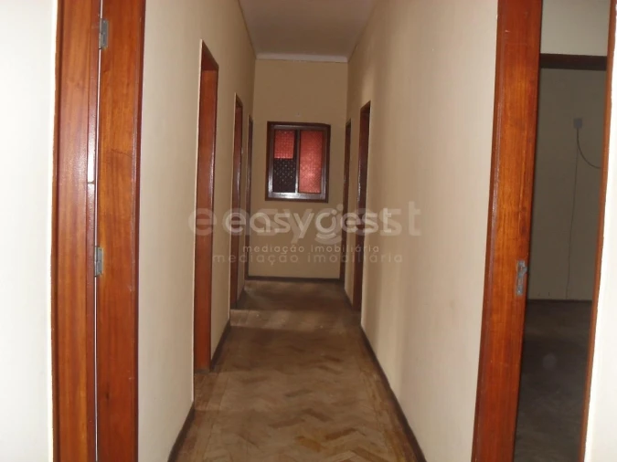 Moradia T3 para Venda em Alcanena e Vila Moreira Foto 12