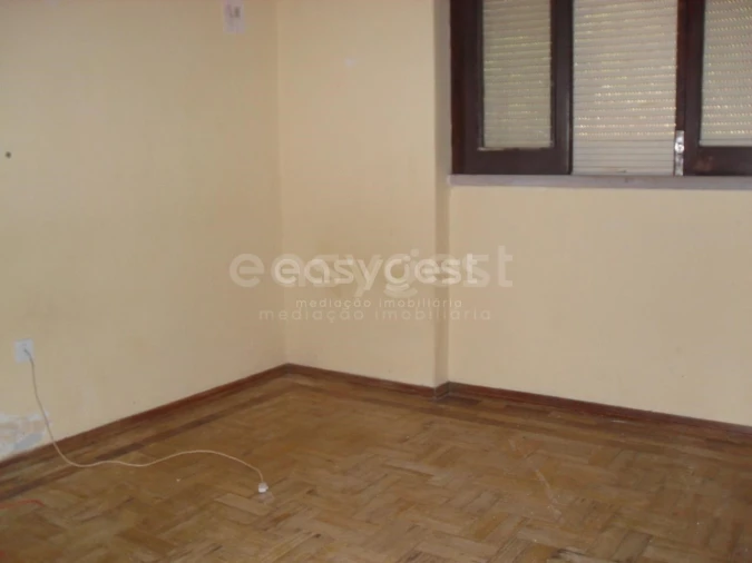 Moradia T3 para Venda em Alcanena e Vila Moreira Foto 14