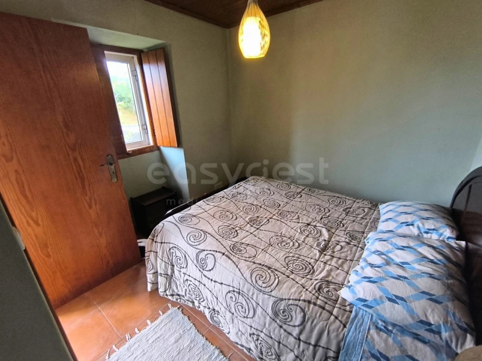 Moradia T2 para Venda em Nossa Senhora das Misericordias Foto 6