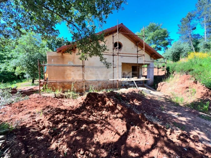 Moradia T1 para Venda em Alvaiázere Foto 8