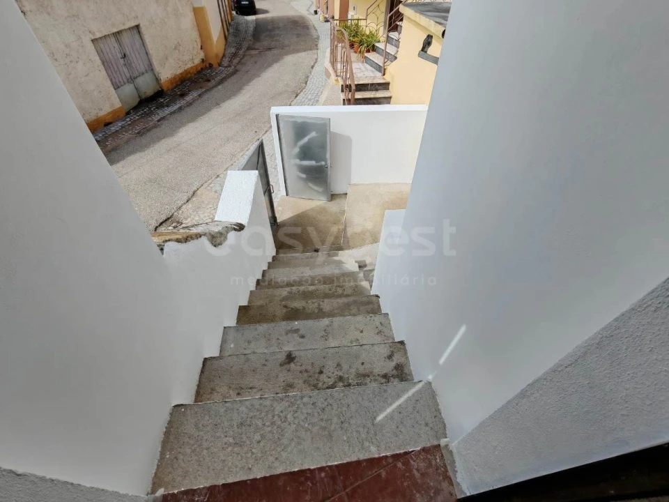 Moradia T2 para Venda em Pussos São Pedro Foto 7