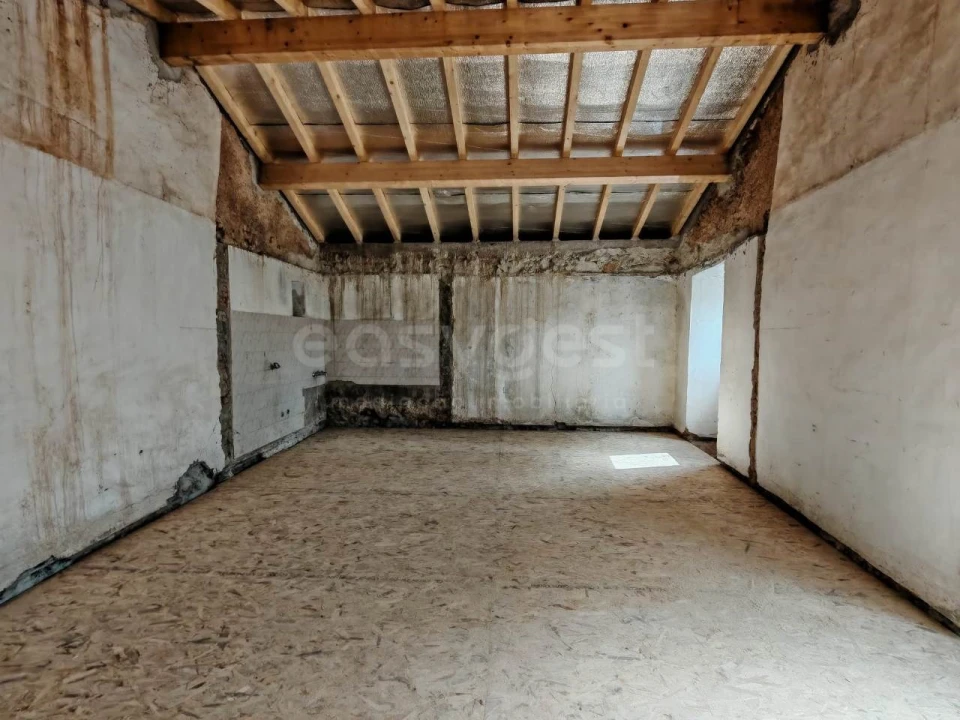 Moradia T2 para Venda em Pussos São Pedro Foto 11