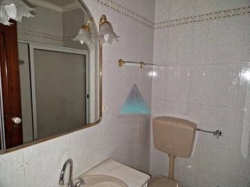Apartamento T3 para Venda em Pontinha e Famões