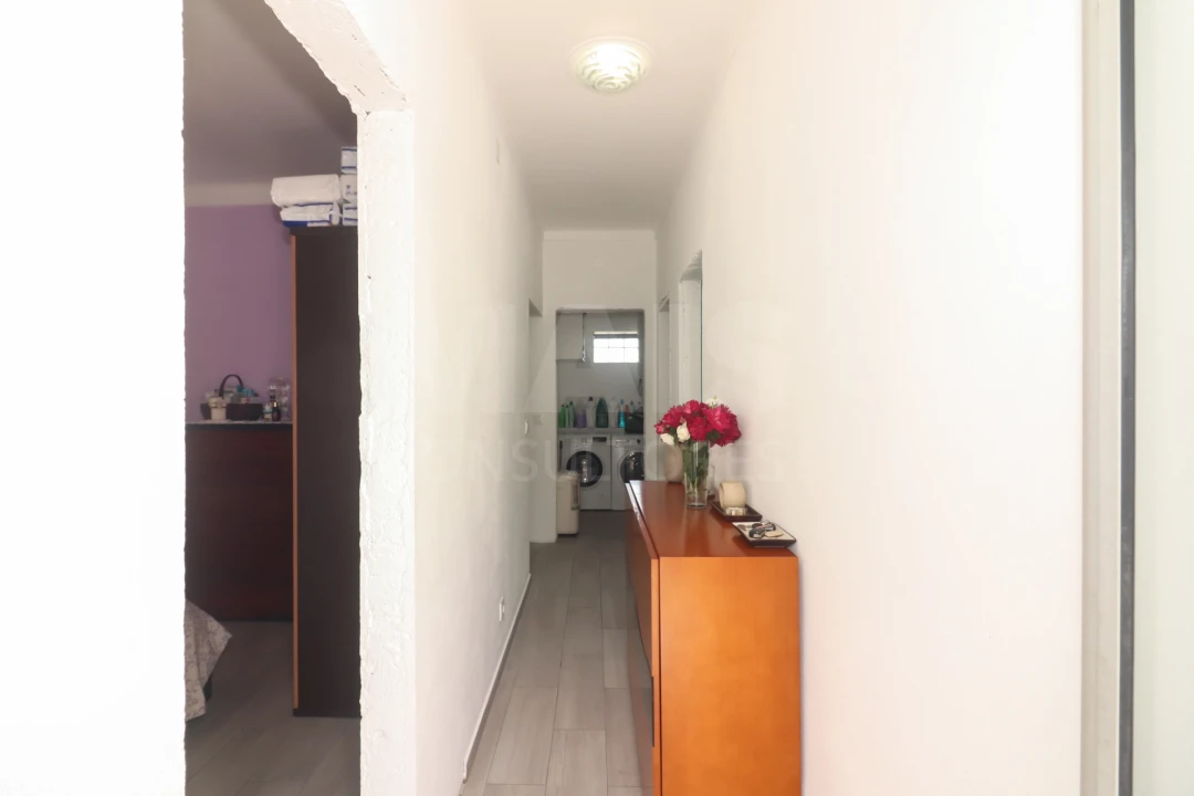 Moradia T4 para Venda em Vila Verde dos Francos Foto 8