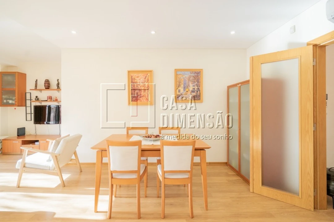 Apartamento T3 para Venda em Barcarena Foto 9