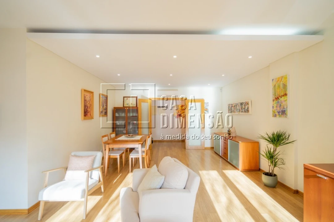 Apartamento T3 para Venda em Barcarena Foto 15