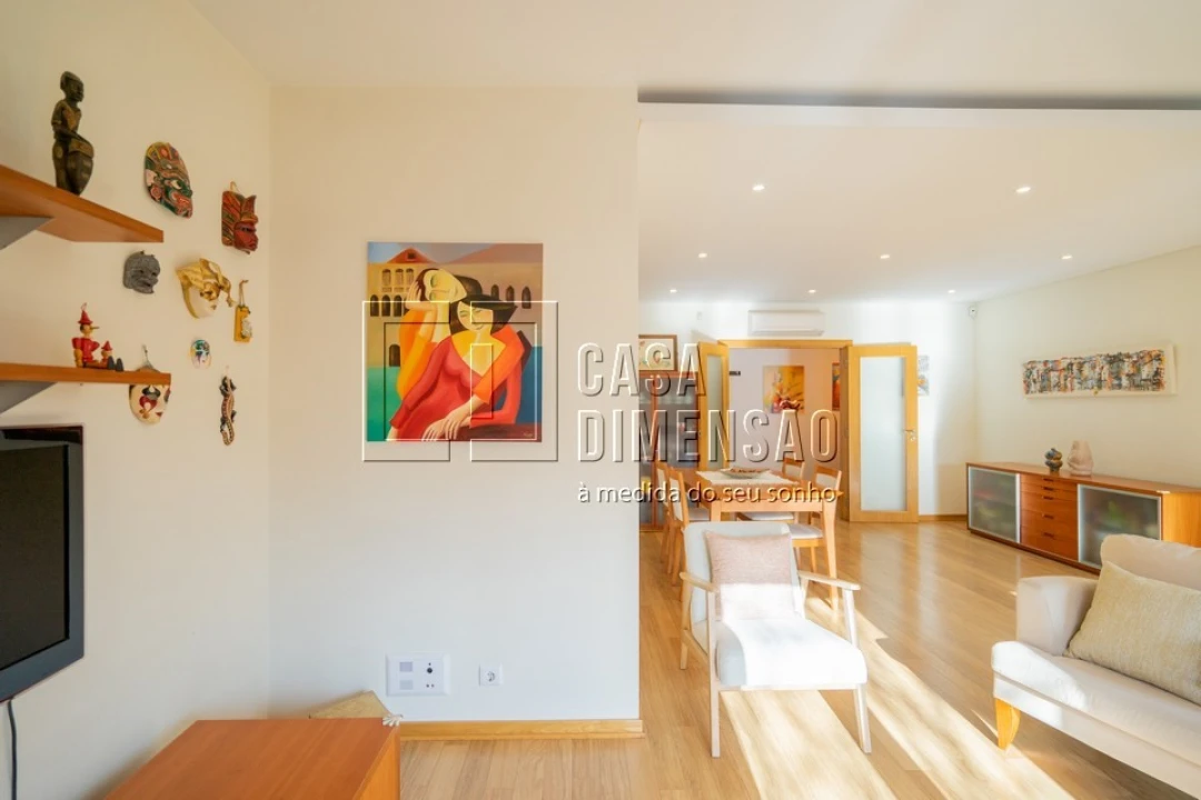 Apartamento T3 para Venda em Barcarena Foto 17