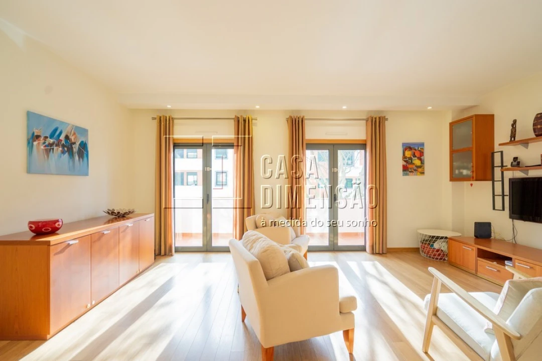 Apartamento T3 para Venda em Barcarena Foto 22