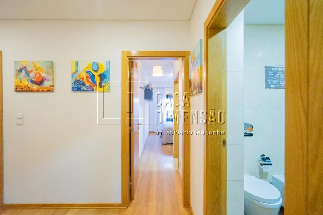 Apartamento T3 para Venda em Barcarena Foto 54