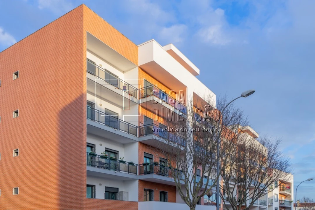 Apartamento T3 para Venda em Barcarena Foto 92