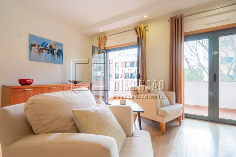 Apartamento T3 para Venda em Barcarena Foto 21