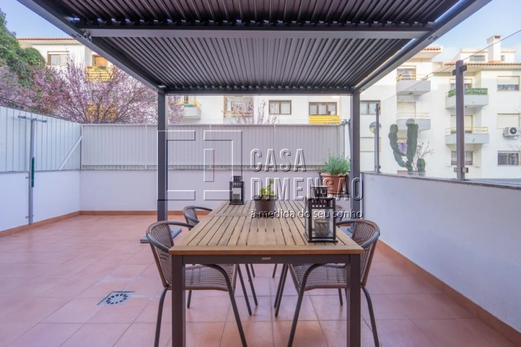 Apartamento T3 para Venda em Barcarena Foto 47