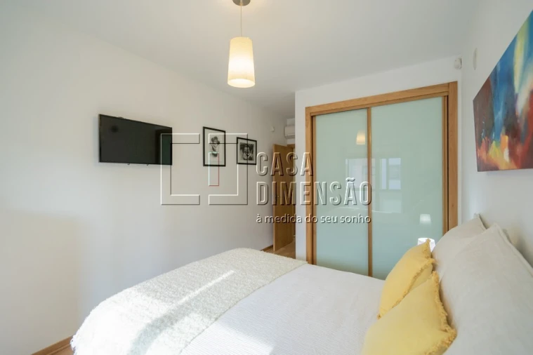 Apartamento T3 para Venda em Barcarena Foto 70