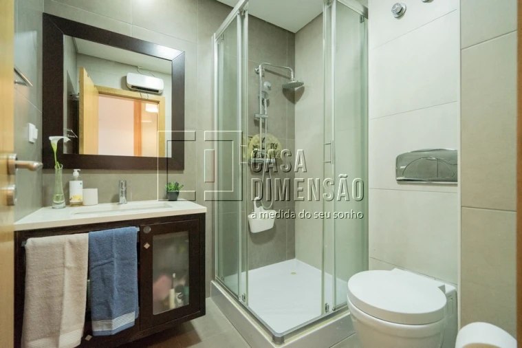 Apartamento T3 para Venda em Barcarena Foto 90